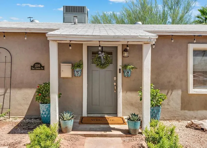Oasis With Hot-tub And Putting * Phoenix